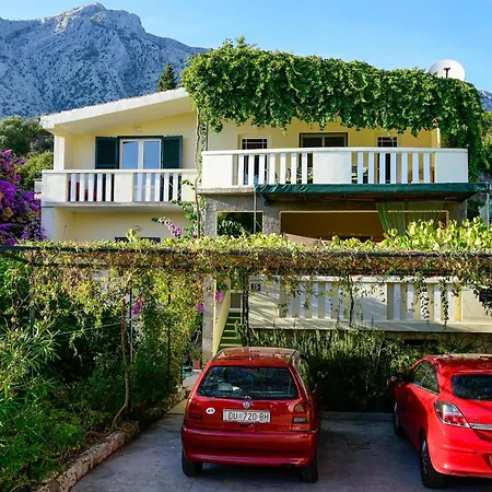 Apartment 3-bedroom Nada In