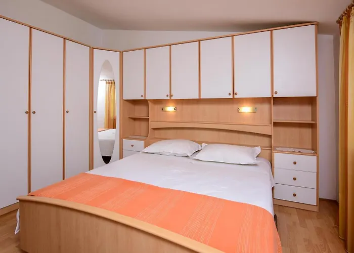 Apartment 3-bedroom Nada In *