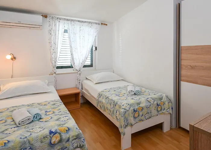 3-bedroom Nada In * Orebić